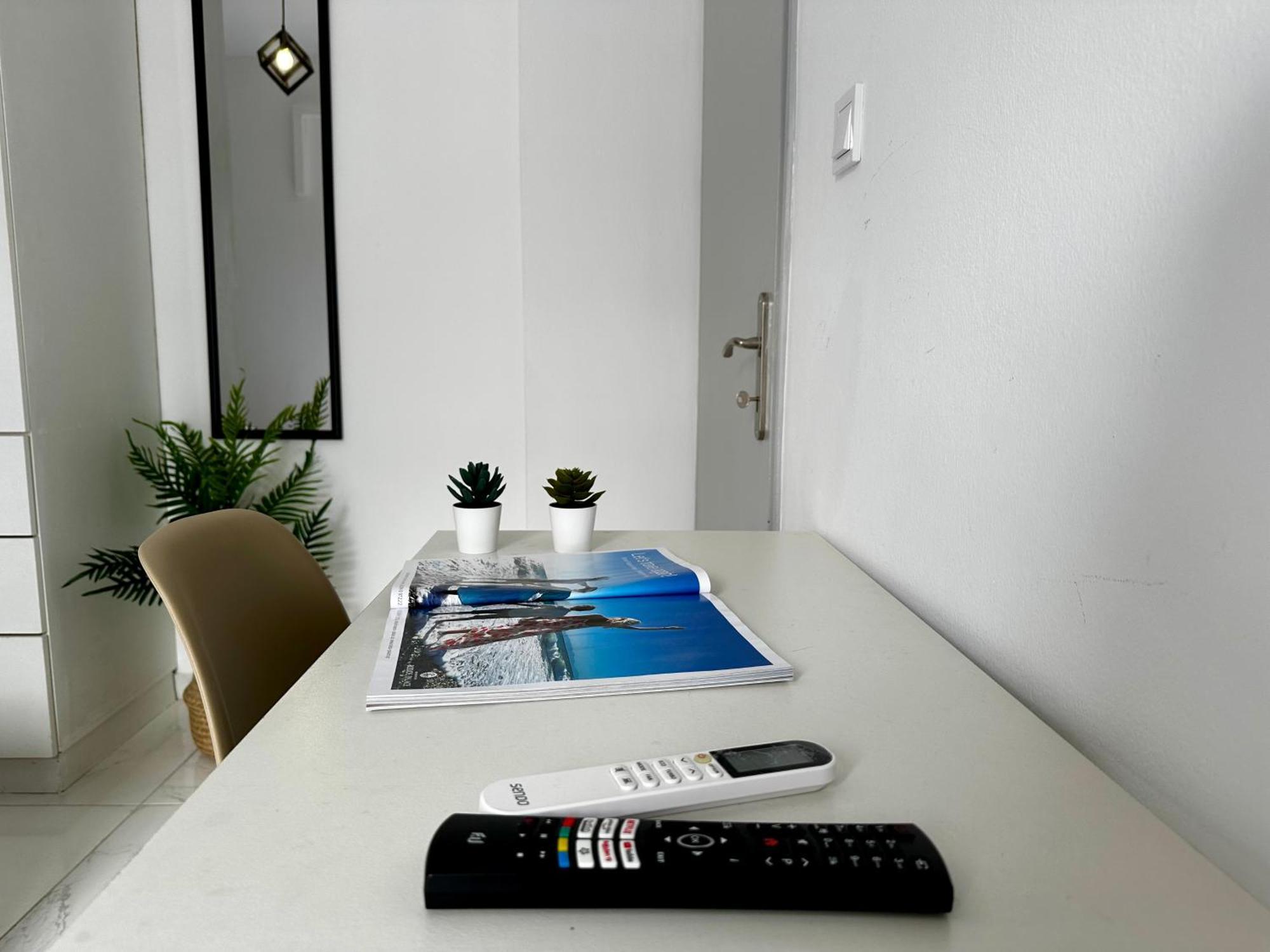 Cozy & Sunny Apartment, Near The '11' Apartment Kos Town